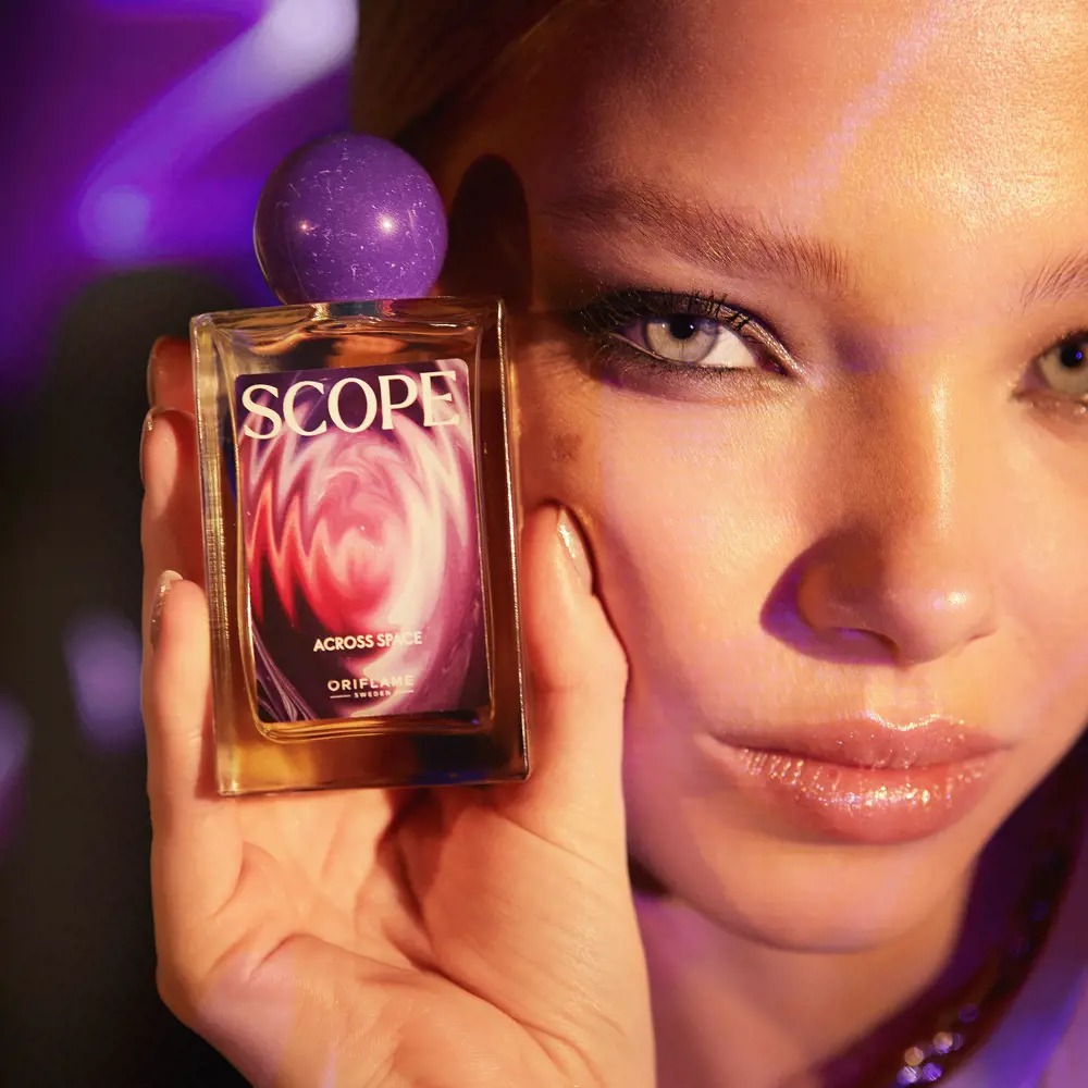 Across Space EdT